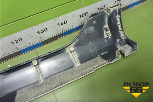 Накладка на порог наружная правая (8450031014) для VAZ Vesta/Веста с 2015г