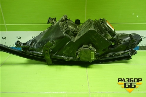 Фара правая (ксенон с блоком без лампы) (33101SMGG12) для Honda Civic 5D с 2005-2011г (Цивик)