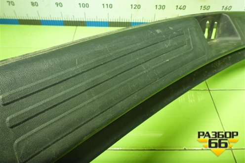 Обшивка багажника на заднюю панель (857712Y000) для Hyundai ix 35 с 2010г (Ай икс 35)