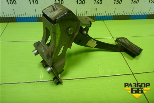 Педаль тормоза (328002S100) для Hyundai ix 35 с 2010г (Ай икс 35)