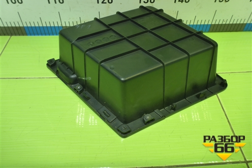 Карман (в обшивку багажника правый) (857422Y000) для Hyundai ix 35 с 2010г (Ай икс 35)