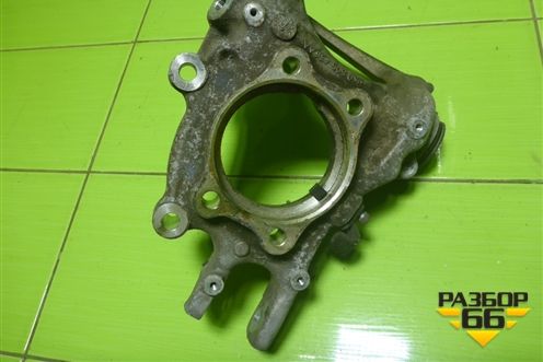 Кулак задний правый (8K0505436AA) для Audi A4 (В8) с 2007-2015г (А4)