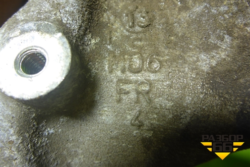 Кулак задний правый (8K0505436AA) для Audi A4 (В8) с 2007-2015г (А4)