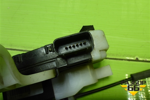 Замок двери передней левой (813102Y000) для Hyundai ix 35 с 2010г (Ай икс 35)