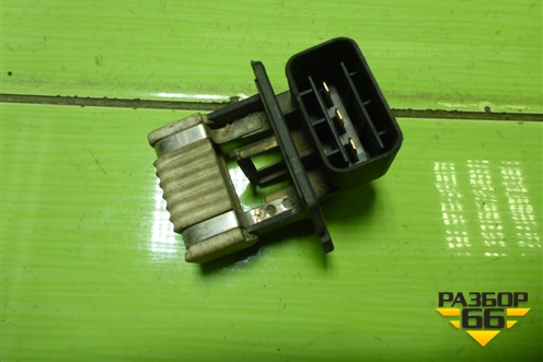 Резистор вентилятора для Hyundai ix 35 с 2010г (Ай икс 35)