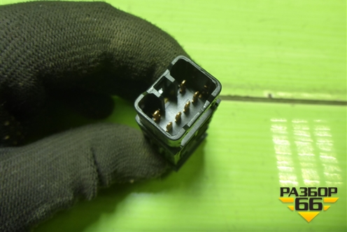 Кнопка (отключения системы стабилизации) для Hyundai ix 35 с 2010г (Ай икс 35)