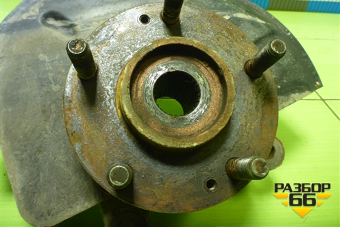 Кулак поворотный передний правый для Hyundai ix 35 с 2010г (Ай икс 35)