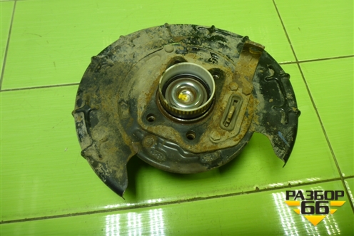 Кулак задний правый для Hyundai ix 35 с 2010г (Ай икс 35)