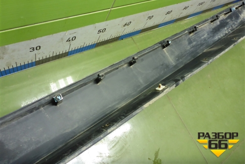 Накладка на порог наружная левая (877532S000) для Hyundai ix 35 с 2010г (Ай икс 35)