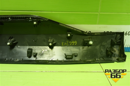 Накладка двери задней правой (8891867655) для Geely Atlas 2 с 2023г (Атлас)