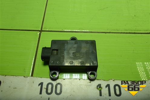 Датчик ускорения для Hyundai ix 35 с 2010г (Ай икс 35)