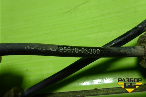 Датчик ABS передний левый (956702S300) для Hyundai ix 35 с 2010г (Ай икс 35)