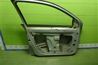 Дверь передняя левая для Renault Megane 2 с 2002-2009г (Меган)