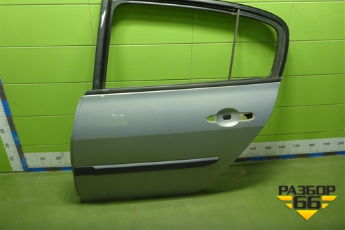 Дверь задняя левая для Renault Megane 2 с 2002-2009г (Меган)