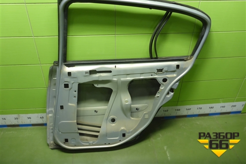 Дверь задняя правая для Renault Megane 2 с 2002-2009г (Меган)