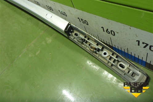 Рейлинг на крышу правый (872802Y000) для Hyundai ix 35 с 2010г (Ай икс 35)