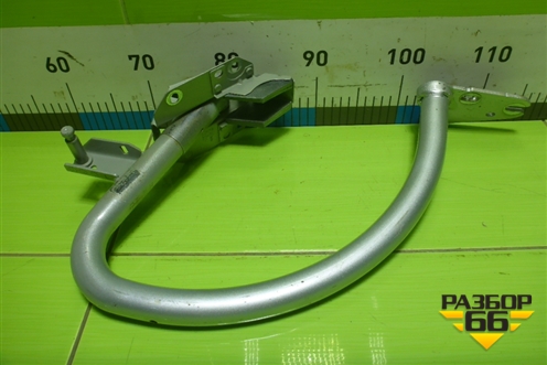 Петля крышки багажника левая (8K5827301F) для Audi A4 (В8) с 2007-2015г (А4)