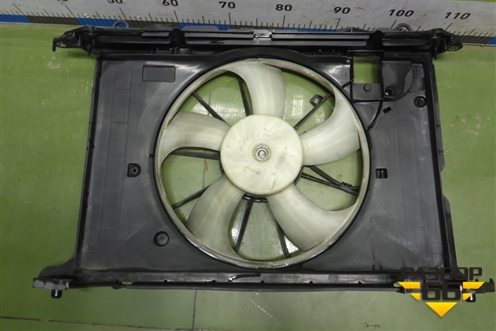 Вентилятор охлаждения радиатора (TG1002233033) для Toyota Corolla (E18) с 2012-2019г (Королла 180)