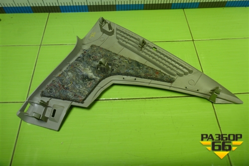 Обшивка стойки задняя верхняя левая (8200235669) для Renault Megane 2 с 2002-2009г (Меган)