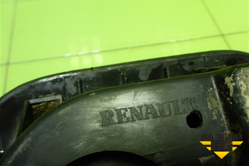 Лючок бензобака для Renault Megane 2 с 2002-2009г (Меган)