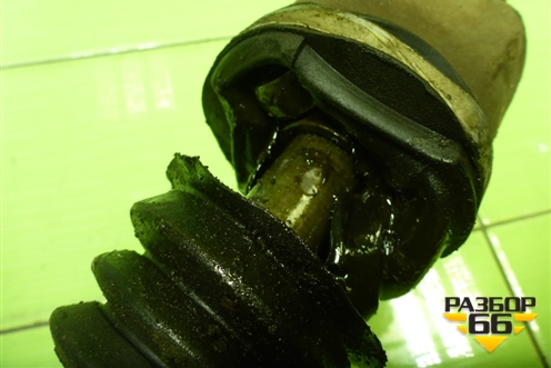 Привод передний левый (АКПП шлиц внутр 26, наруж 23) (8200531911) для Renault Megane 2 с 2002-2009г (Меган)