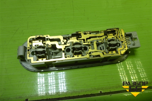 Плафон салонный (8200073234) для Renault Megane 2 с 2002-2009г (Меган)