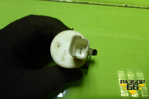 Насос омывателя (8200067015) для Renault Megane 2 с 2002-2009г (Меган)