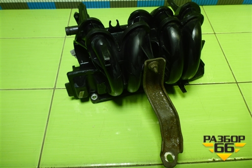 Коллектор впускной (1.6л K7M710) (8200964639) для Renault Logan с 2004-2015г (Логан)