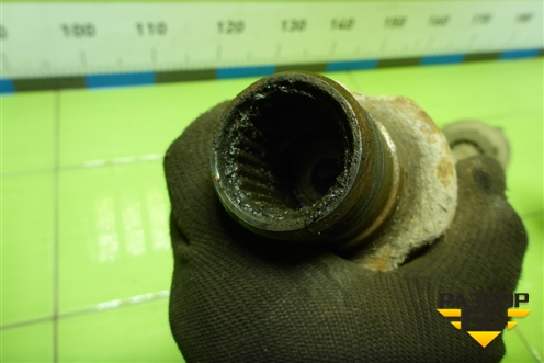 Привод передний правый (шлиц-21) (8200985007) для Renault Logan с 2004-2015г (Логан)