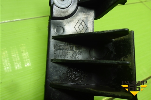 Кронштейн заднего бампера левый (850420919R) для Renault Logan с 2004-2015г (Логан)