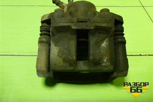 Суппорт передний правый для Renault Logan с 2004-2015г (Логан)