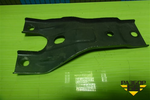 Кронштейн передней панели центральный (3AA805569) для Volkswagen Passat (В7) с 2011-2014г (Пассат Б7)