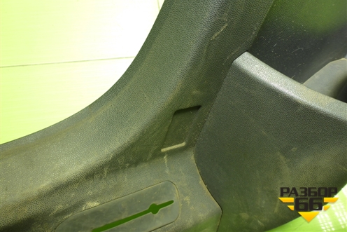 Обшивка салона боковая правая (3-х дверный кузов) для Opel Corsa D с 2006-2014г (Корса Д)