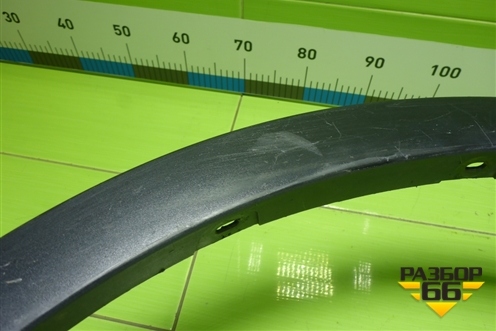 Накладка переднего крыла правого (51773405818) для BMW X3 E83 с 2004-2010г (Х3 Е83)