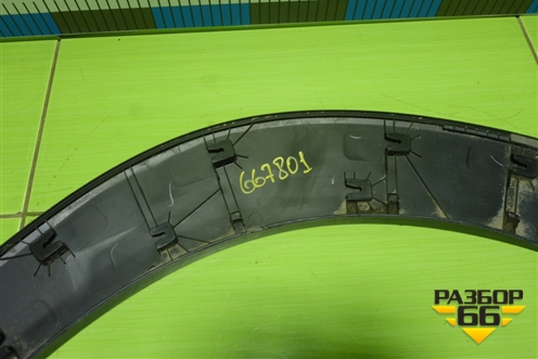 Накладка переднего крыла правого (87714D7000) для Hyundai Tucson с 2015-2022г (Туксон)