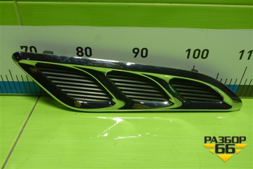 Накладка переднего крыла правого (638281LA0A) для Infiniti Infiniti QX56/QX80 (Z62) с 2010г (Ку икс56/80)