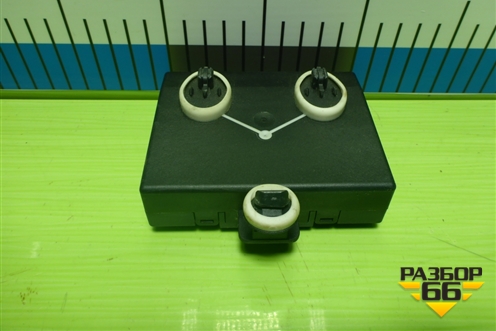 Блок комфорта (двери передней левой) (8K0959793H) для Audi Q5 c 2008-2017г (Ку 5)