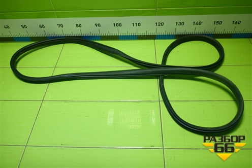 Уплотнитель двери передней левой (на кузов) (J686107113) для Chery Tiggo 4 Pro с 2020г (Тиго 4 Про)