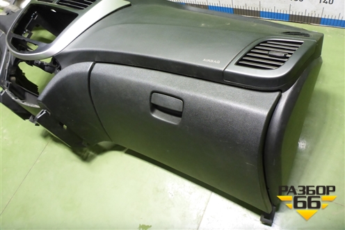 Торпедо с AIR BAG для Hyundai Solaris с 2010-2016г (Солярис)