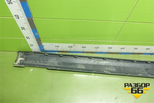 Накладка на порог наружная правая (Cross) (8450021080) для VAZ XRAY с 2016г (Хрэй)