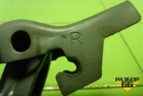 Петля крышки багажника правая для Hyundai Solaris с 2010-2016г (Солярис)