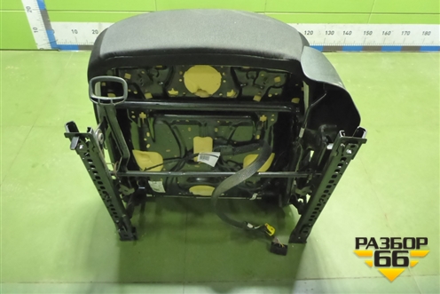 Сиденья комплект (лифтбек, AIR BAG передние, подогрев) для Skoda Octavia (A7) с 2013г (Октавия)