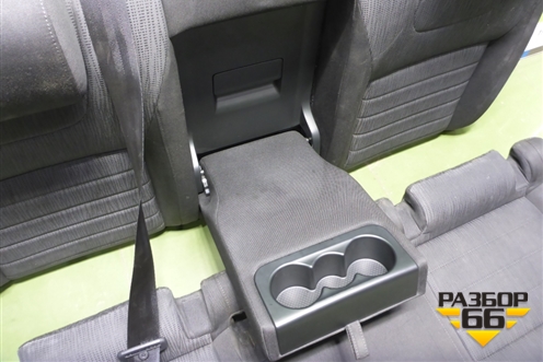 Сиденья комплект (лифтбек, AIR BAG передние, подогрев) для Skoda Octavia (A7) с 2013г (Октавия)