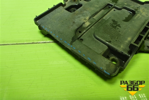 Площадка под аккумулятор (371504L000) для Hyundai Solaris с 2010-2016г (Солярис)