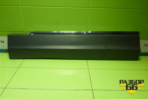 Накладка двери передней левой (5NA854939) для Volkswagen Tiguan с 2016г (Тигуан)