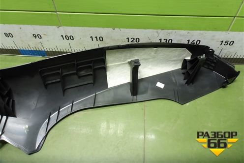 Обшивка стойки задняя нижняя левая  (лифтбек) (5E5867765B) для Skoda Octavia (A7) с 2013г (Октавия)