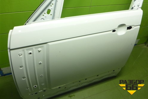 Дверь передняя левая (LR036400) для Land Rover Discovery 4 с 2009-2016г (Дискавери)