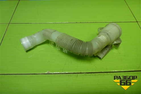 Горловина бачка омывателя лобового стекла для Skoda Octavia (A7) с 2013г (Октавия)