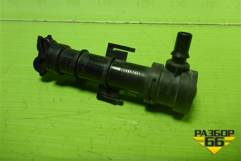 Форсунка омывателя фары правая (5E0955966) для Skoda Octavia (A7) с 2013г (Октавия)