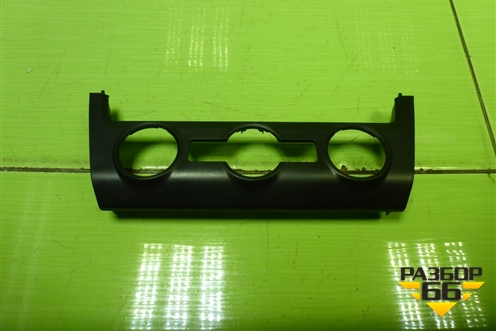 Накладка на торпедо (на климат контроль) (5E0863152B) для Skoda Octavia (A7) с 2013г (Октавия)